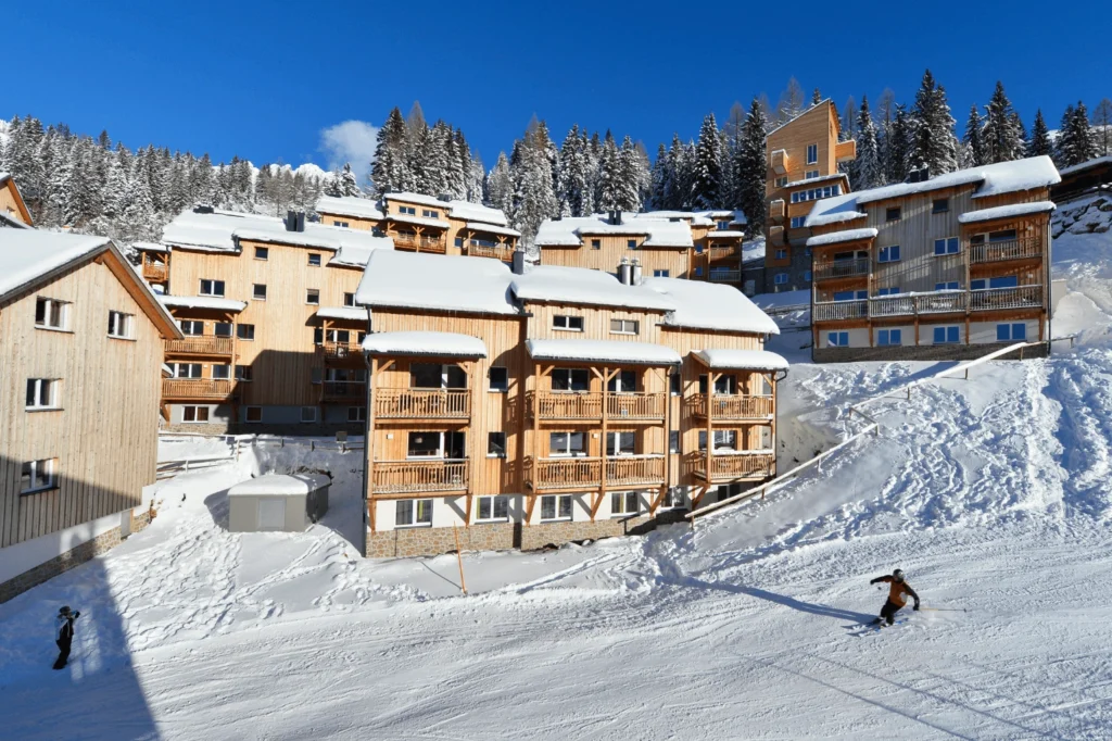 Hotelska vas v letovišču Almresort